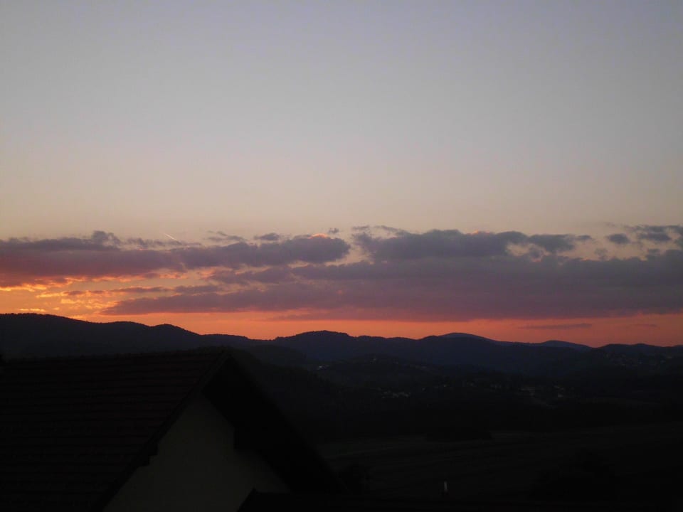 Sonnenuntergang vom Balkon aus Landhotel Jägerstöckl