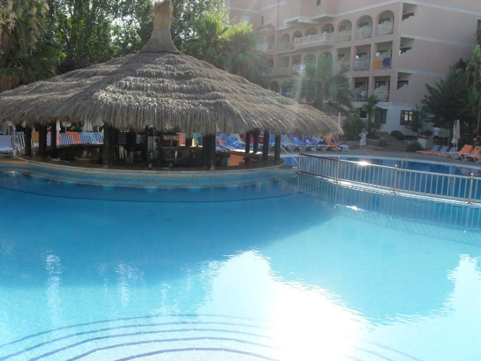 Highlight : Poolbar R2 Lago Playa Park