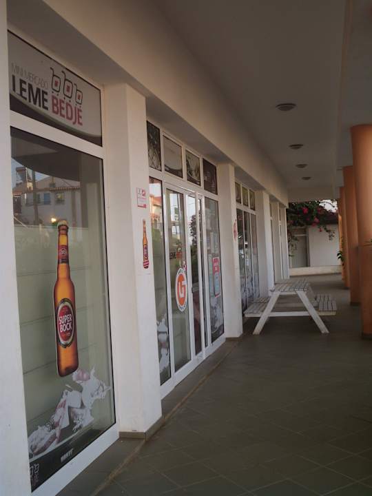 Supermarkt Leme Bedje Residence