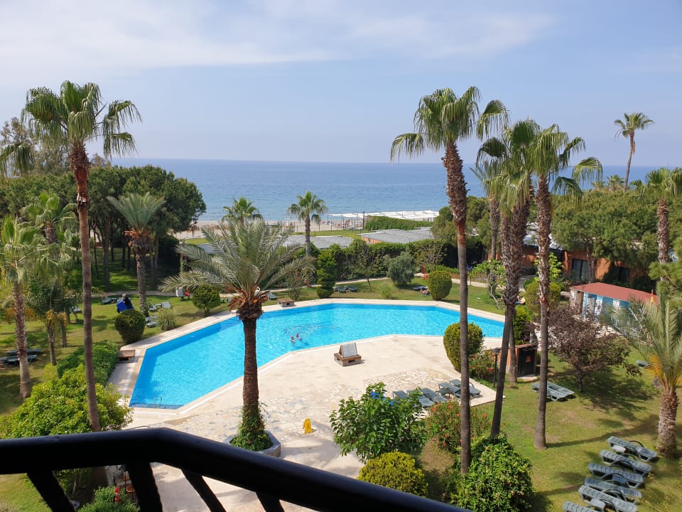 Ausblick Club Turtas Beach Hotel
