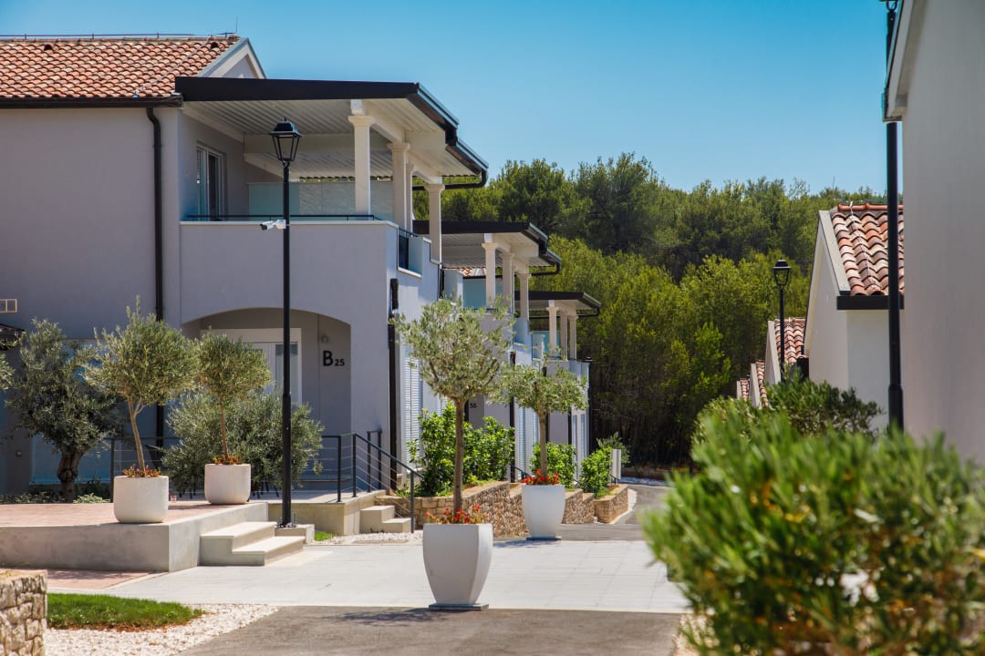 Außenansicht Gava Waterman Milna Resort