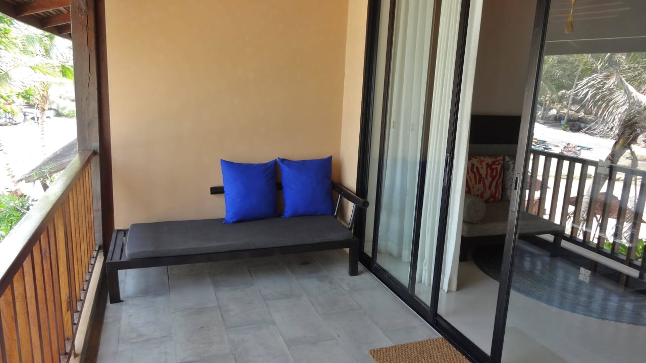 Deluxe Seaview: grosser Balkon im OG Buri Rasa Village Phangan