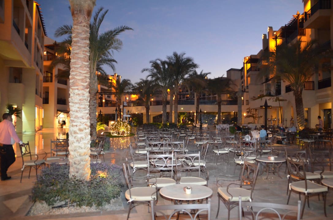 Gartenanlage Steigenberger Aqua Magic