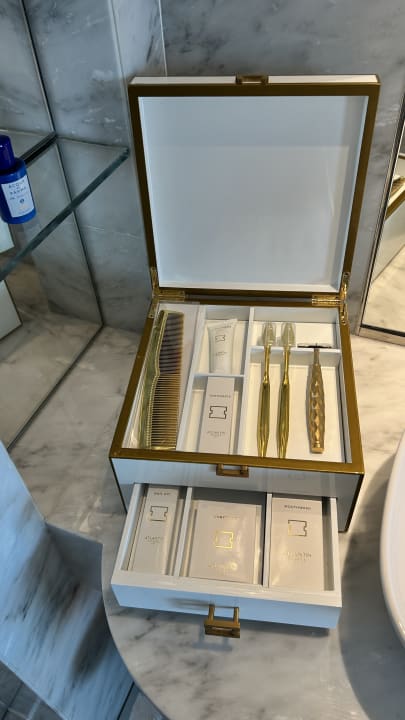 Zimmer Atlantis The Royal