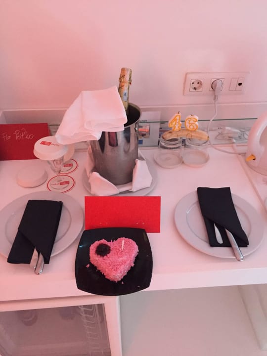 Geburtstagsüberraschung Hotel SU & Aqualand