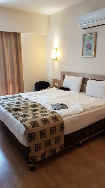 Zimmer Side Breeze Hotel