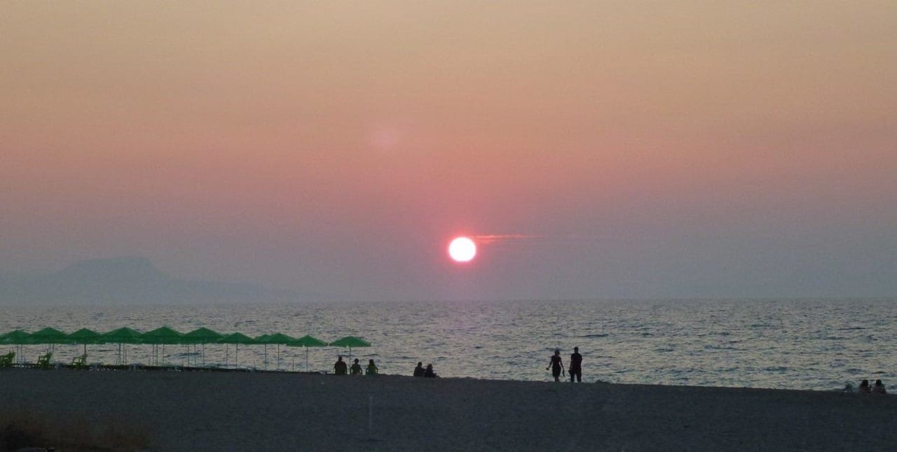 Západ slnka Hotel Kathrin Beach