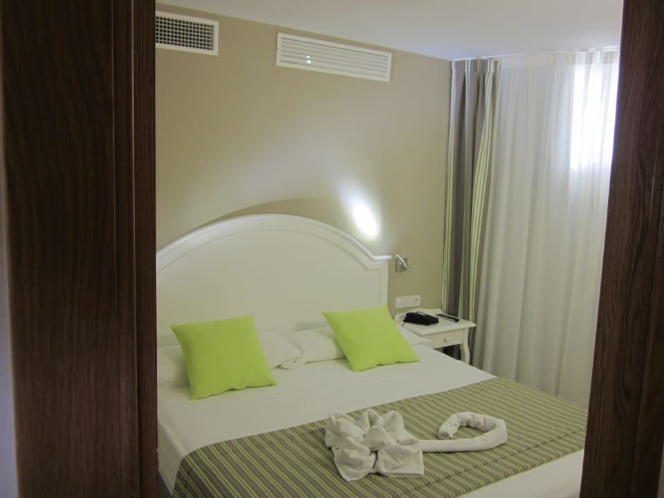 Schlafzimmer Suite allsun Hotel Paguera Park