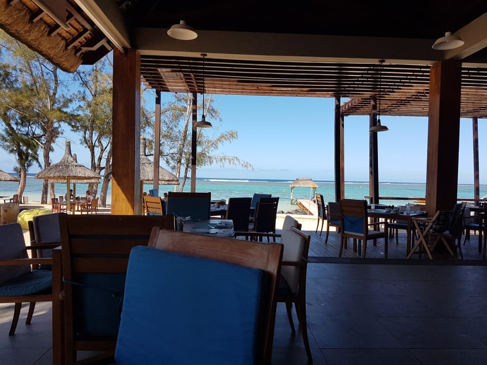 Gastro Outrigger Mauritius Beach Resort