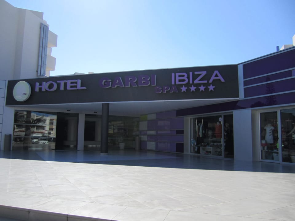 Hoteleingang Hotel Garbi Ibiza & Spa