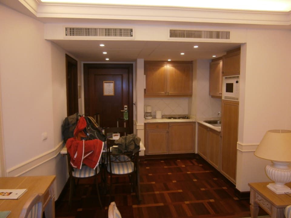 Küchenecke und Eßtisch Pestana Royal Premium All Inclusive Ocean & Spa Resort