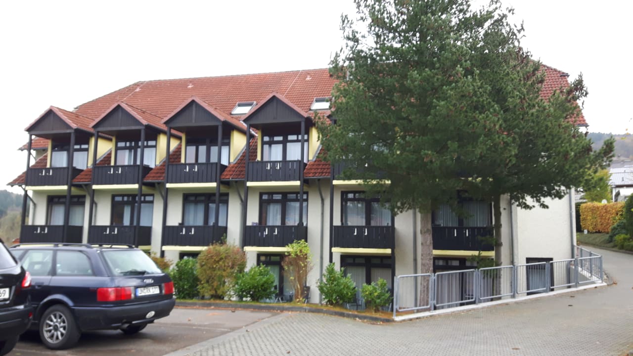 Außenansicht Göbel's Seehotel Diemelsee