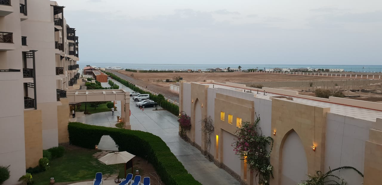 Außenansicht Gravity Hotel & Aqua Park Hurghada