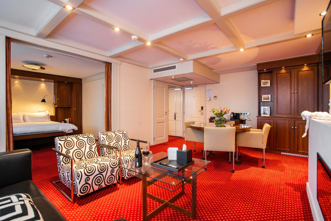 Zimmer Golden Tulip Hotel Central