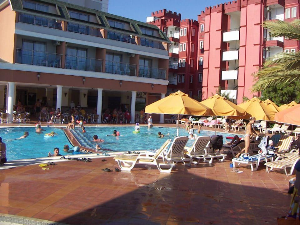 Pool Insula Resort & Spa