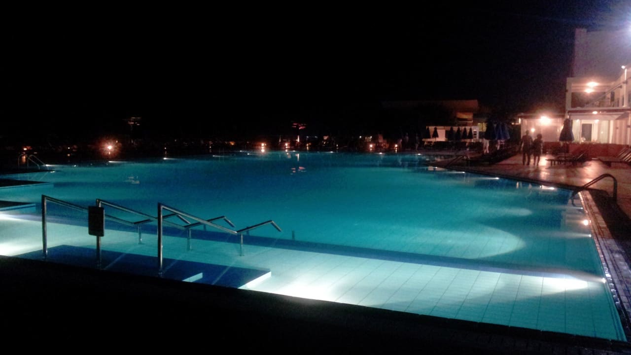 Pool Imperial Royal & Imperial Belvedere Resort