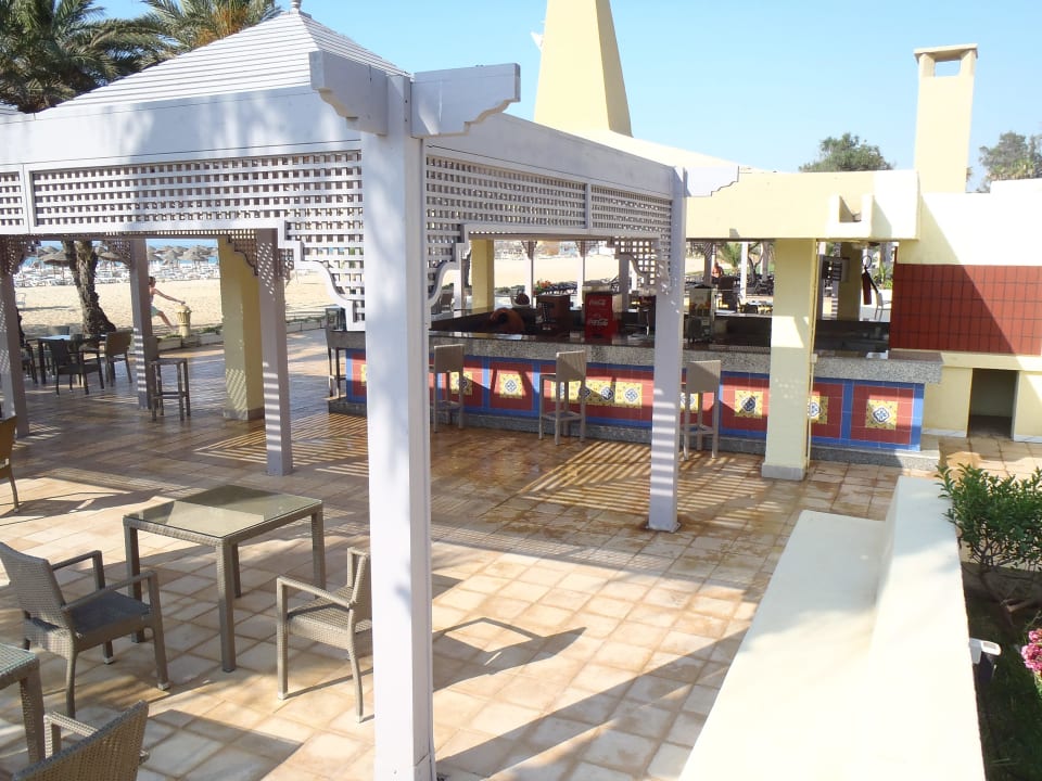 Die Beachbar Steigenberger Marhaba Thalasso Hammamet