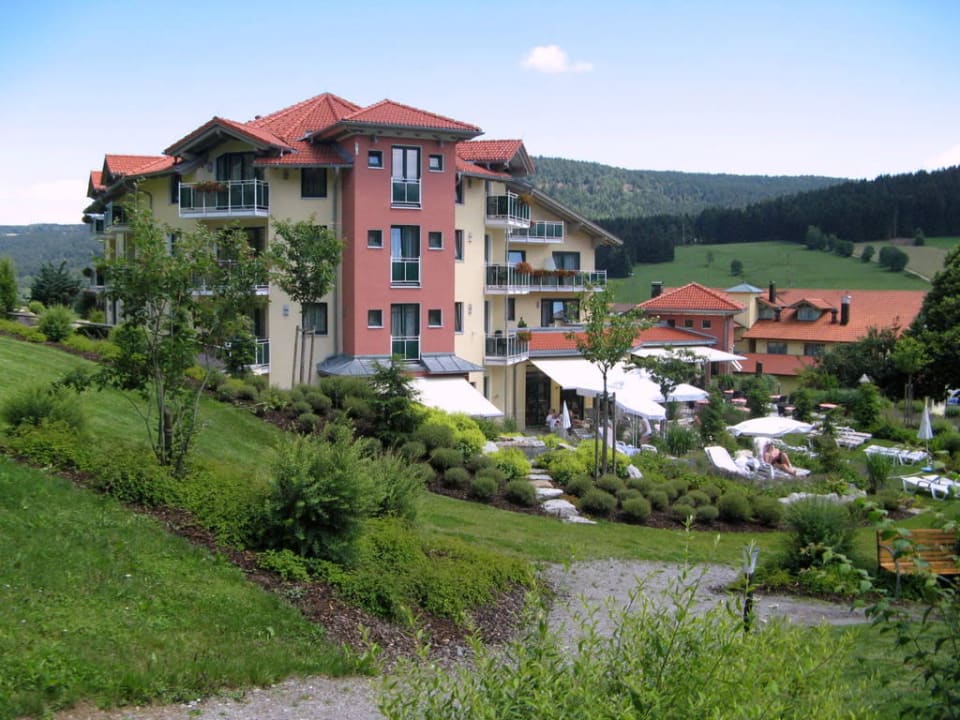 Blick in die Gartenanlage Hotel Reinerhof