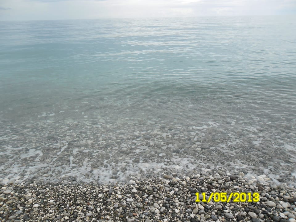 Водичка чистенькая Akka Claros Hotel