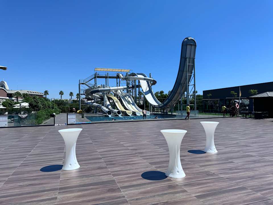 Pool Jacaranda Luxury Resort