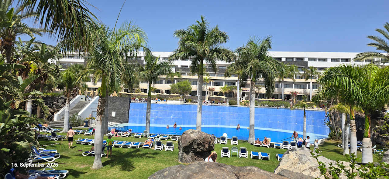 Pool Hotel Costa Calero