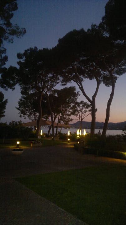 Hotel GArten mit Blick auf die Bucht Hipotels Eurotel Punta Rotja Golf & Spa