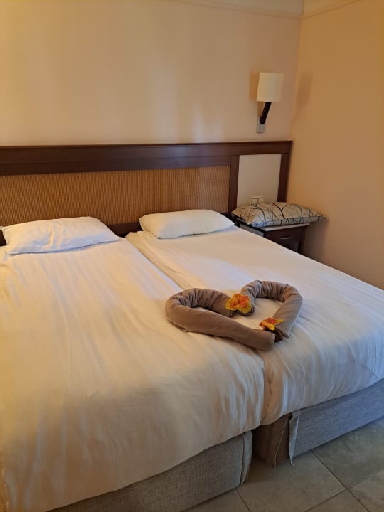 Zimmer Melas Holiday Village