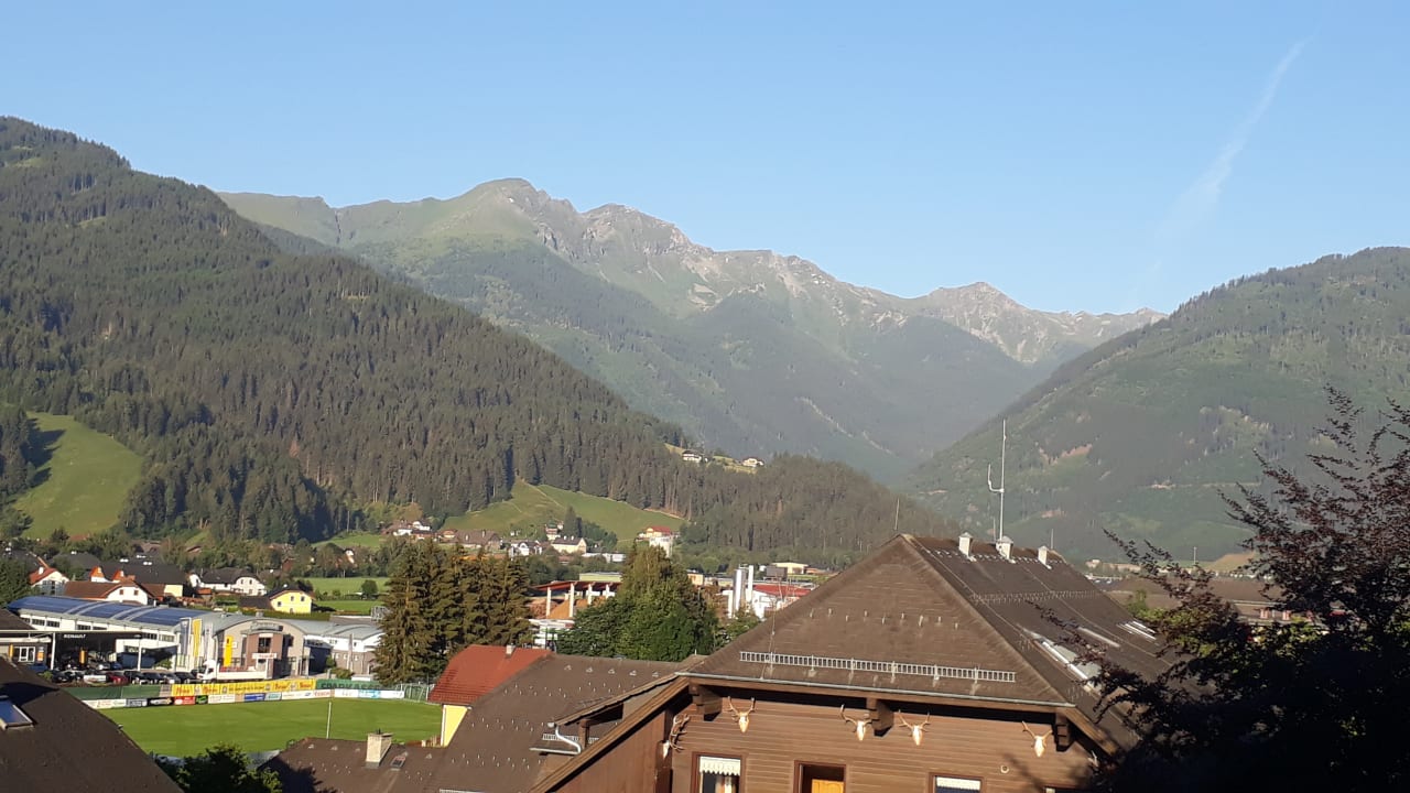 Ausblick Hotel & Restaurant Wastlwirt