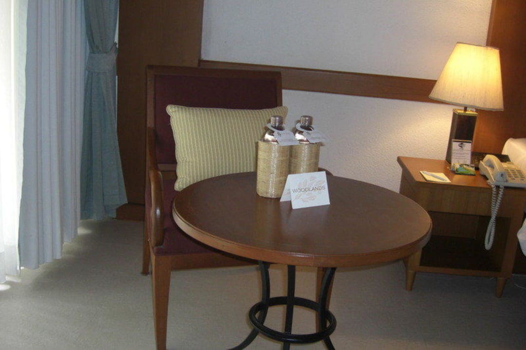 Jeden tag 1 wasser gratis Woodlands Hotel & Resort