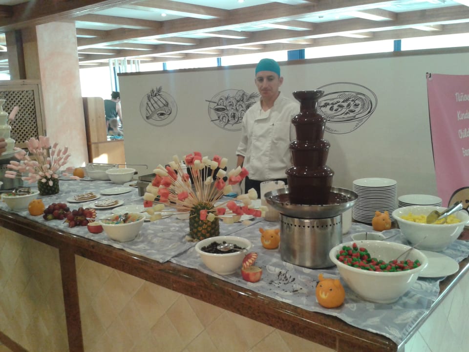 Für Kinder ein Paradies zum Dessert Royal Son Bou Family Club