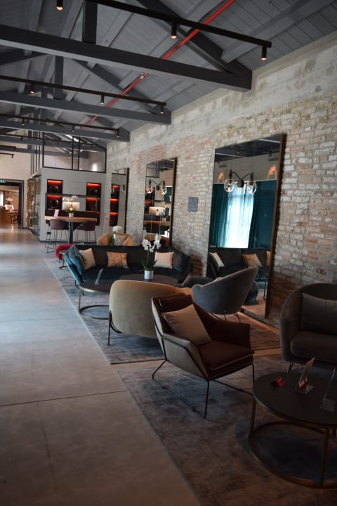 Lobby NH Collection Venezia Murano Villa