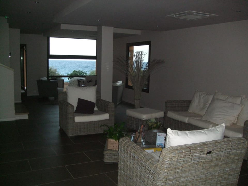 Lobby Hotel & Residence Abbartello