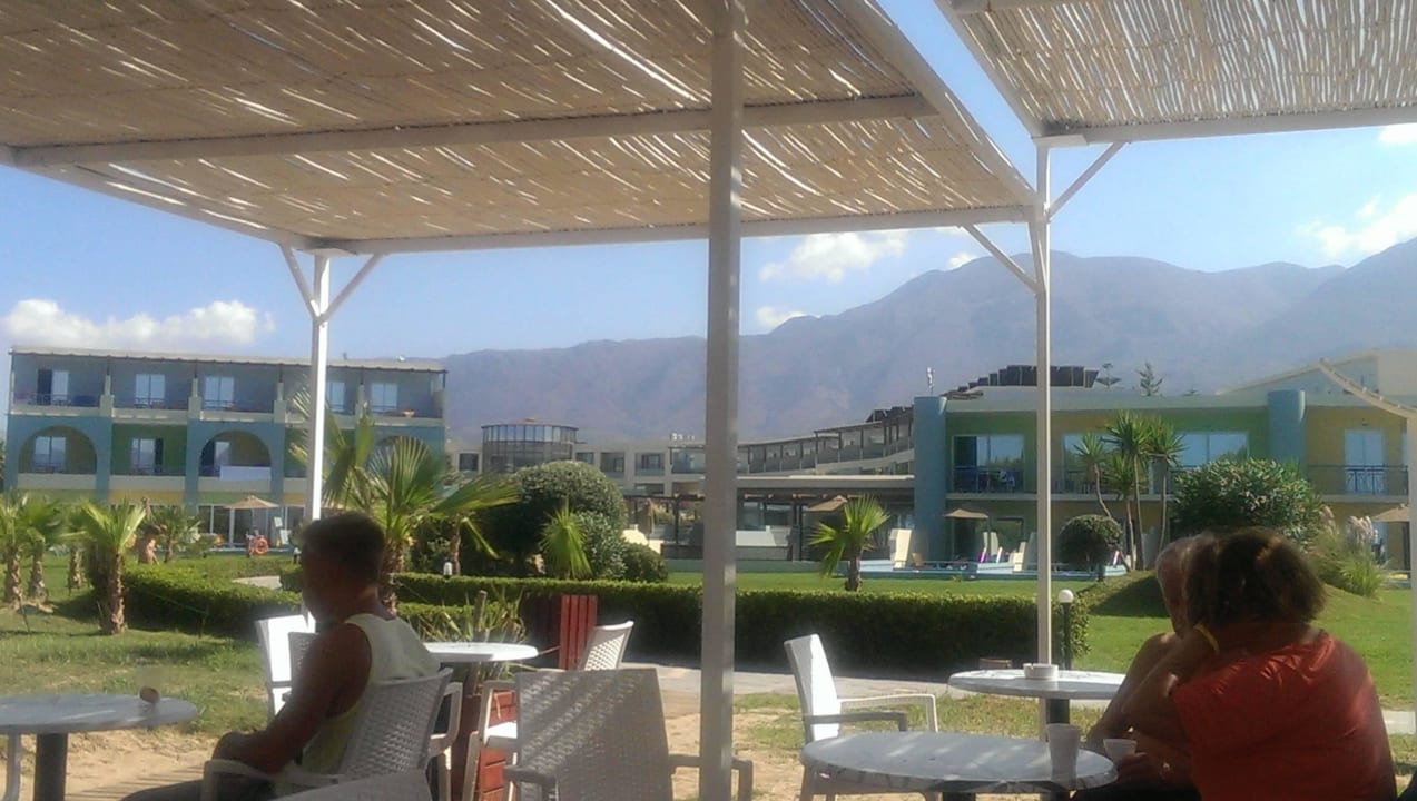 Beachbar Mythos Palace Resort & Spa