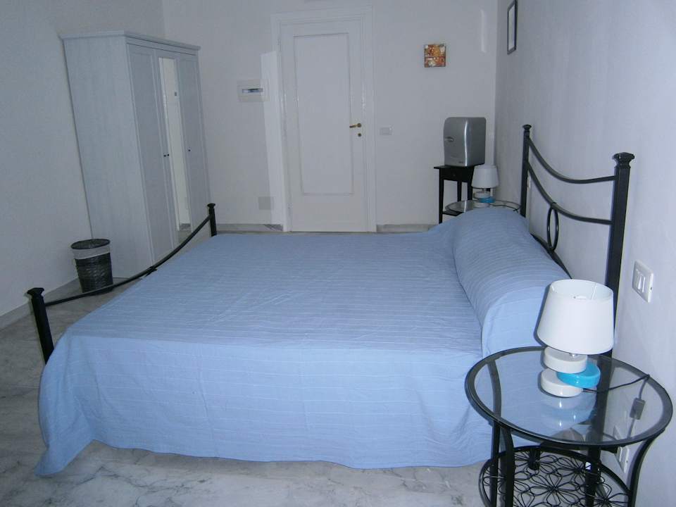 Camera Trinita' dei Monti Hotel Le Mille E Una Roma