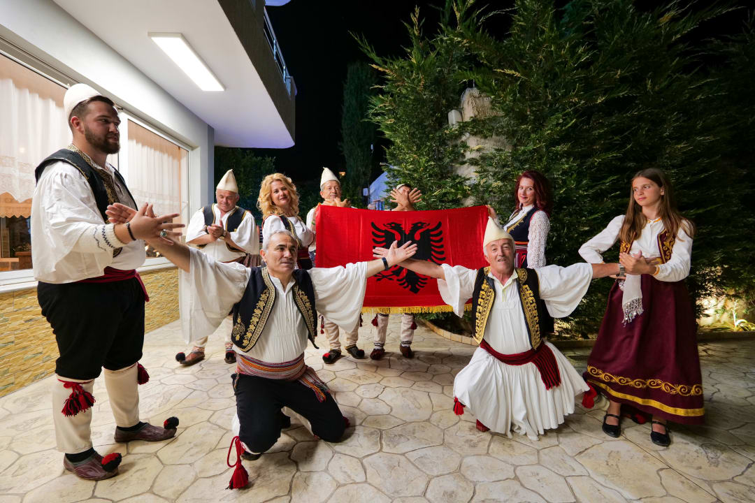 Sport & Freizeit Boutique Vila Ahmeti