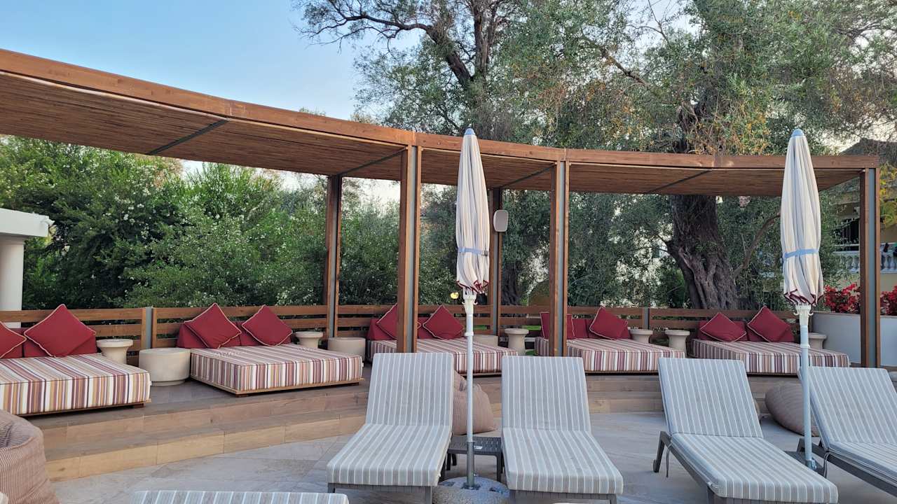 Pool Sentido Apollo Palace