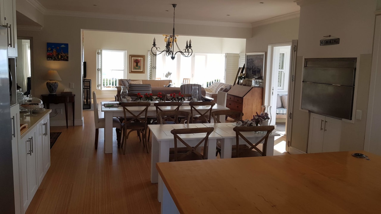 Zimmer Shore's Edge Luxury Self-Catering House