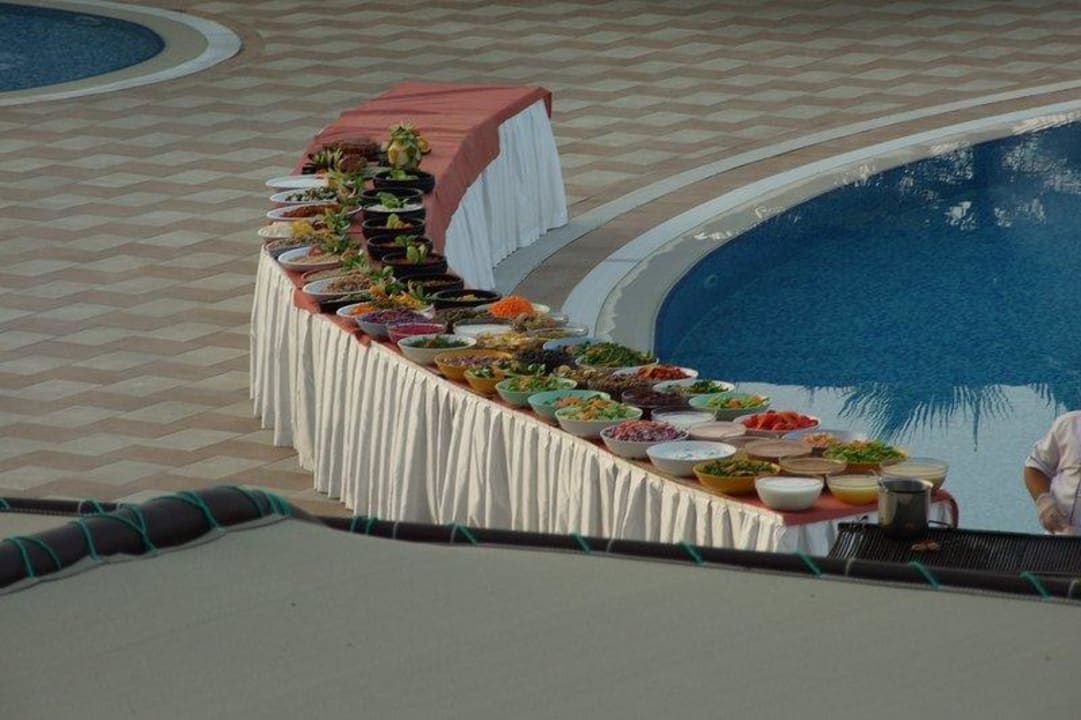 Salate beim Gala-Abend FUN&SUN Smart Hane Sun Hotel