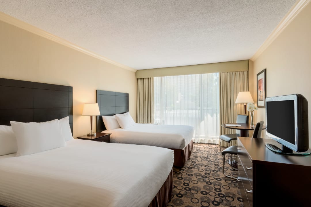 Zimmer Park Inn & Suites by Radisson