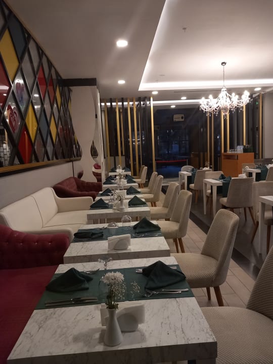 Gastro Seaden Valentine Resort & Spa