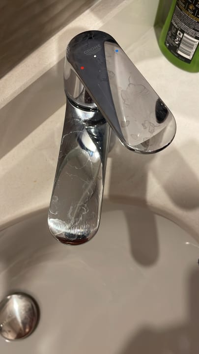 Zimmer Side Story Resort & Spa