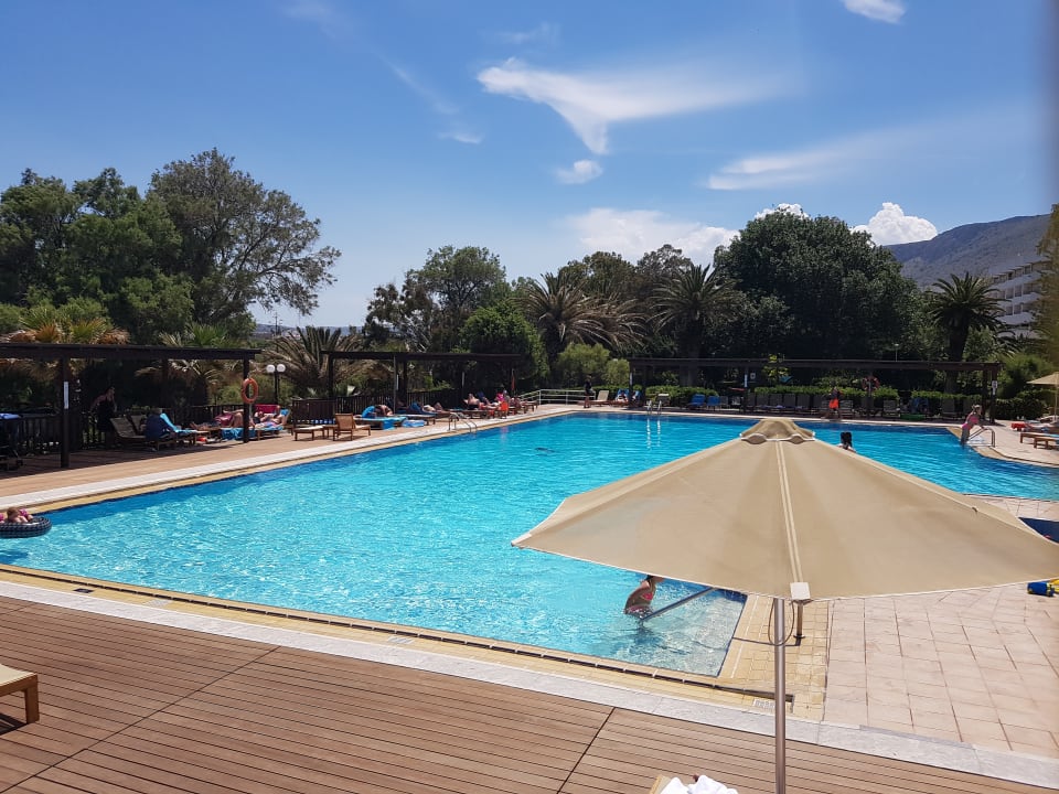 Pool Apollonia Beach Resort & Spa