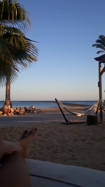 Strand The Breakers Diving & Surfing Lodge