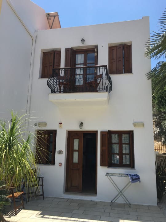 Zimmer Iapetos Village