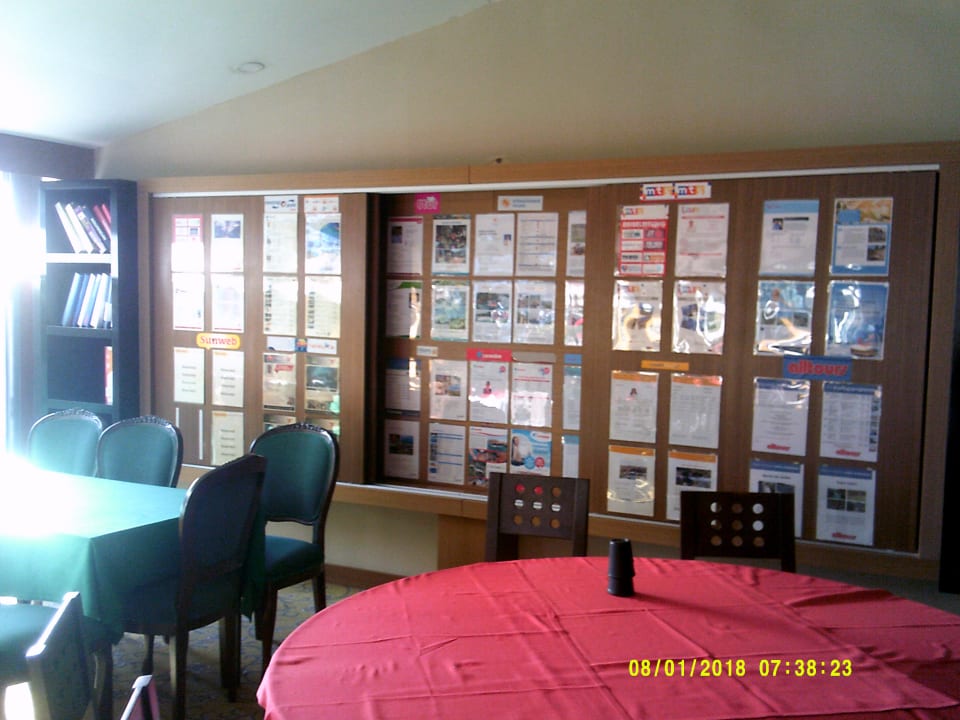 Lobby Seaden Corolla Hotel