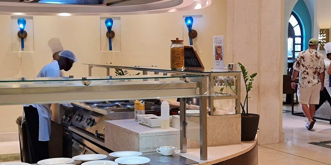 Gastro Salalah Rotana Resort