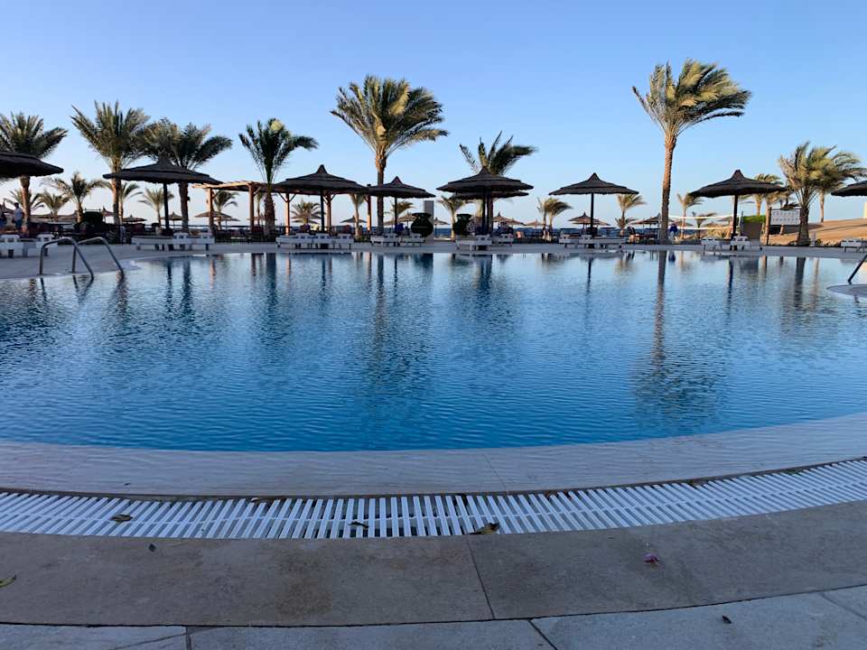 Pool Coral Sun Beach