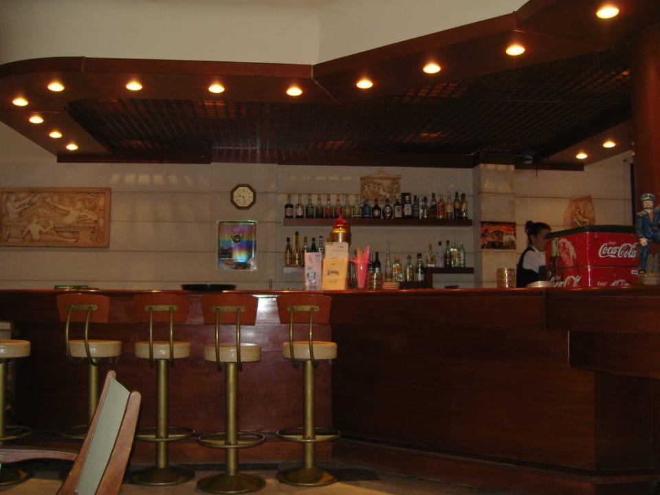 Bar Vantaris Luxury Beach Resort