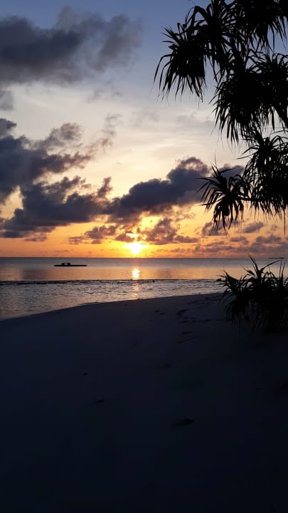 Strand Angaga Island Resort