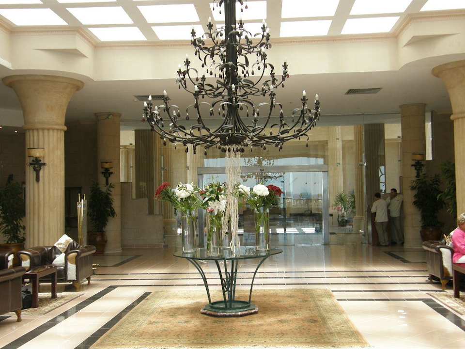 W recepcji Pickalbatros Royal Moderna Resort-Sharm El Sheikh
